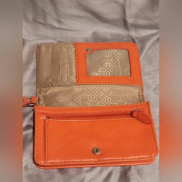 Relic by Fossil Women's Wallet Orange Wristlet w/Snap Closure - Picture 3 of 10